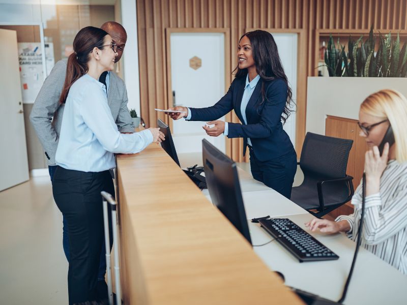 Terceirização de serviços em condomínios confira as vantagens