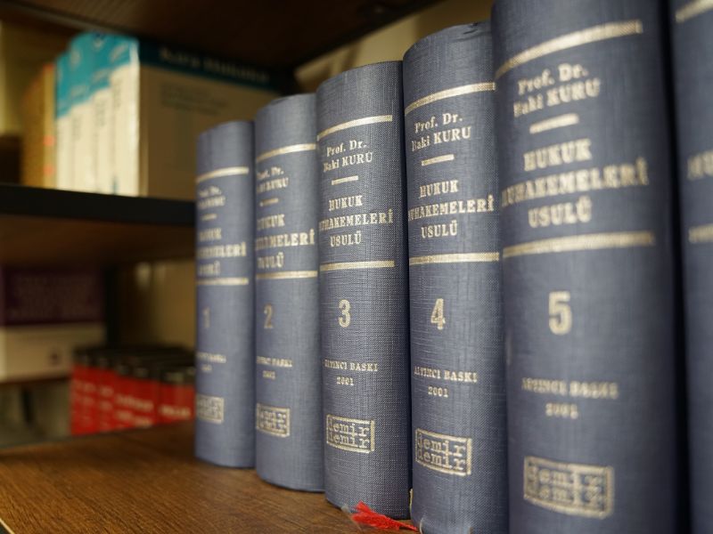 As principais leis que regem os condomínios no Brasil