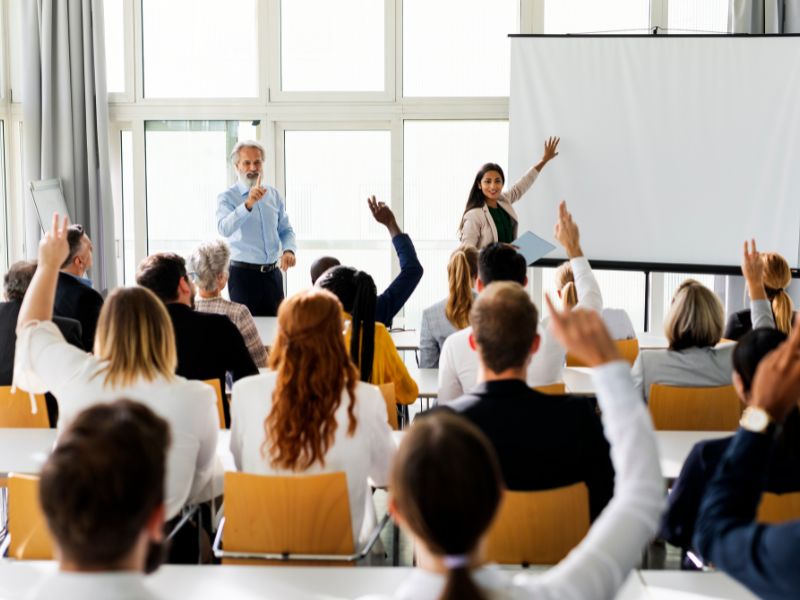 Assembleias de condomínio: veja como deve funcionar